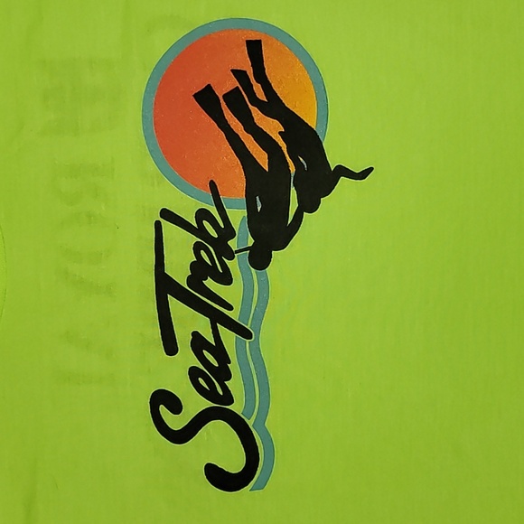 Vintage. Sea Trek. Double collar and sleeves. Royal Caribbean. Single Stitch - Picture 3 of 15